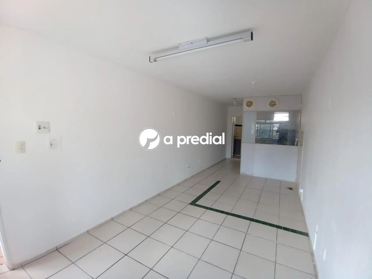 Locação de Comercial / Sala na cidade de Fortaleza - Foto 3