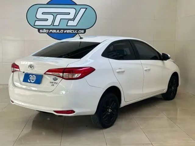 TOYOTA YARIS   2022 - Foto 4