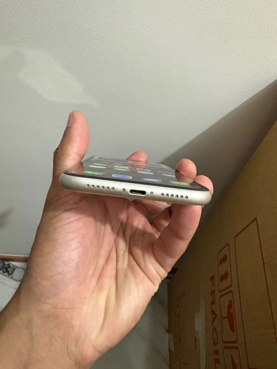 iPhone 11 64GB - Com Caixa e NF - Foto 2