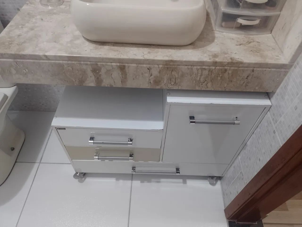 Armário de banheiro  - Foto 2