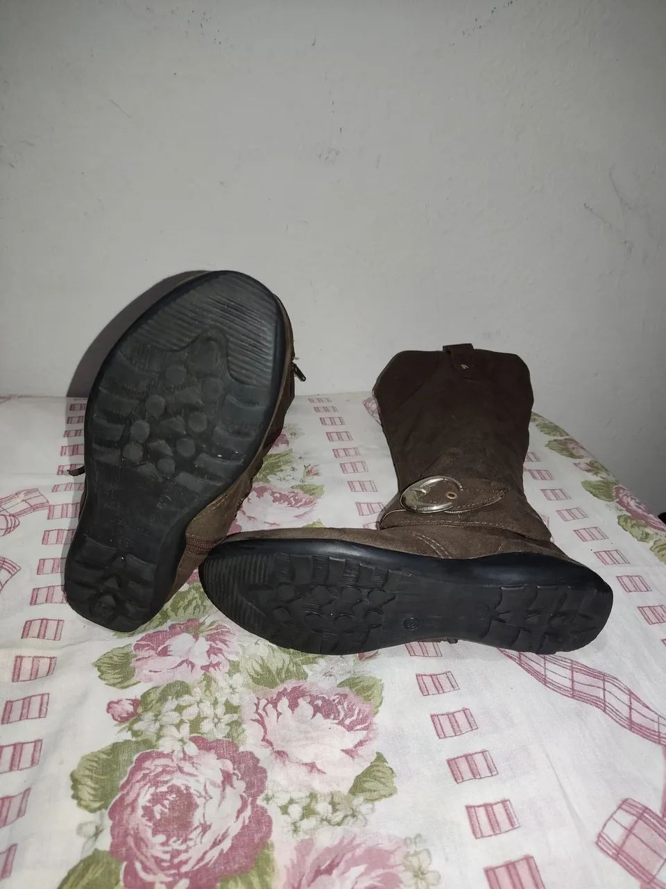 Botas Femininas Marrom - Foto 3