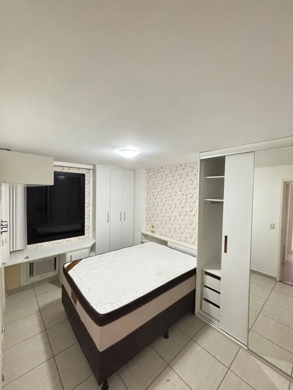 Apartamento 2 suítes Lagoa Nova 