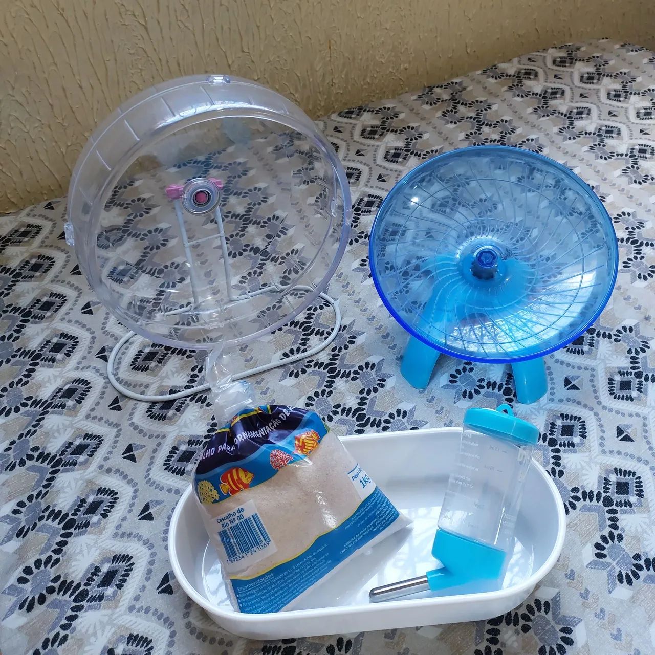 Rodinha e acessórios para hamster!