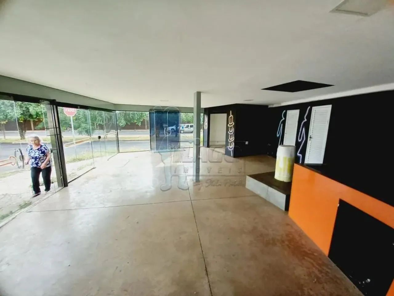 Salão comercial de 241m² com 03 lavabos para locação - Jardim Interlagos - Foto 2