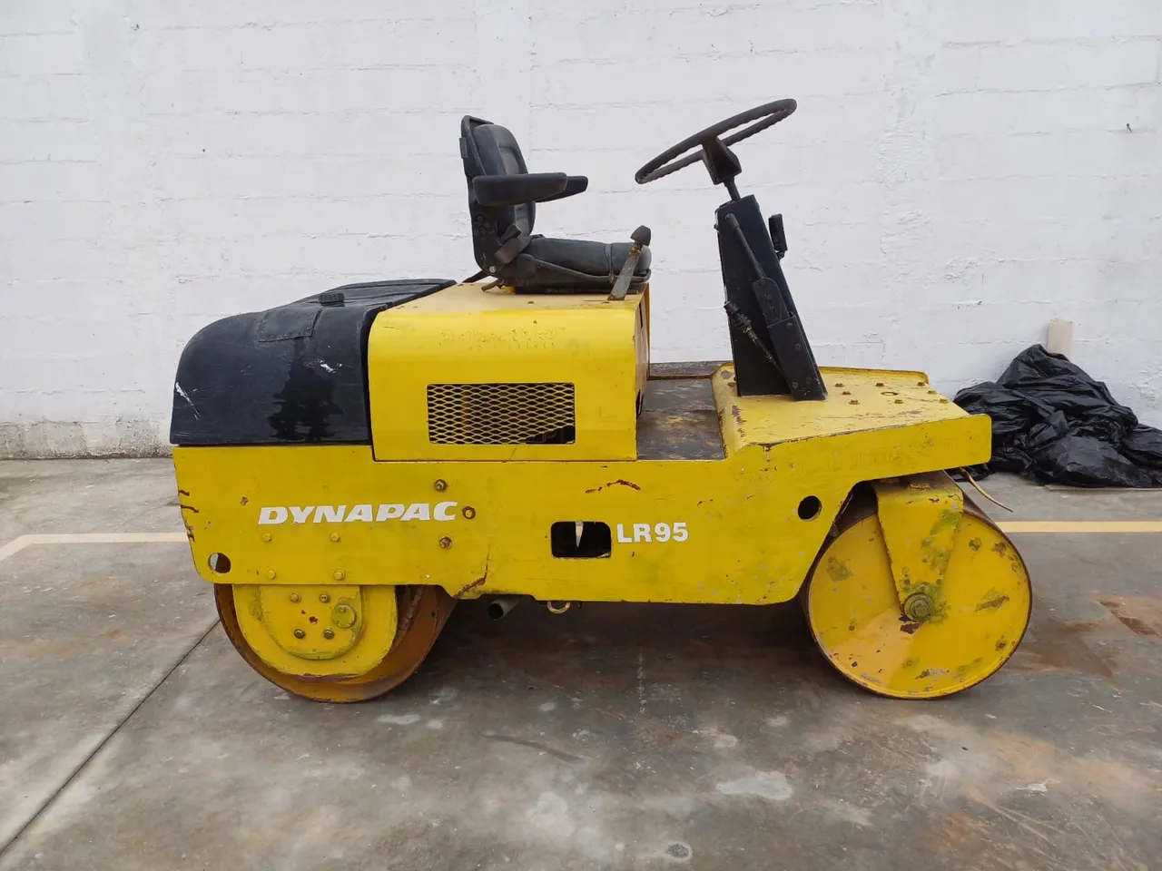 Rolo compactador Dynapac LR95