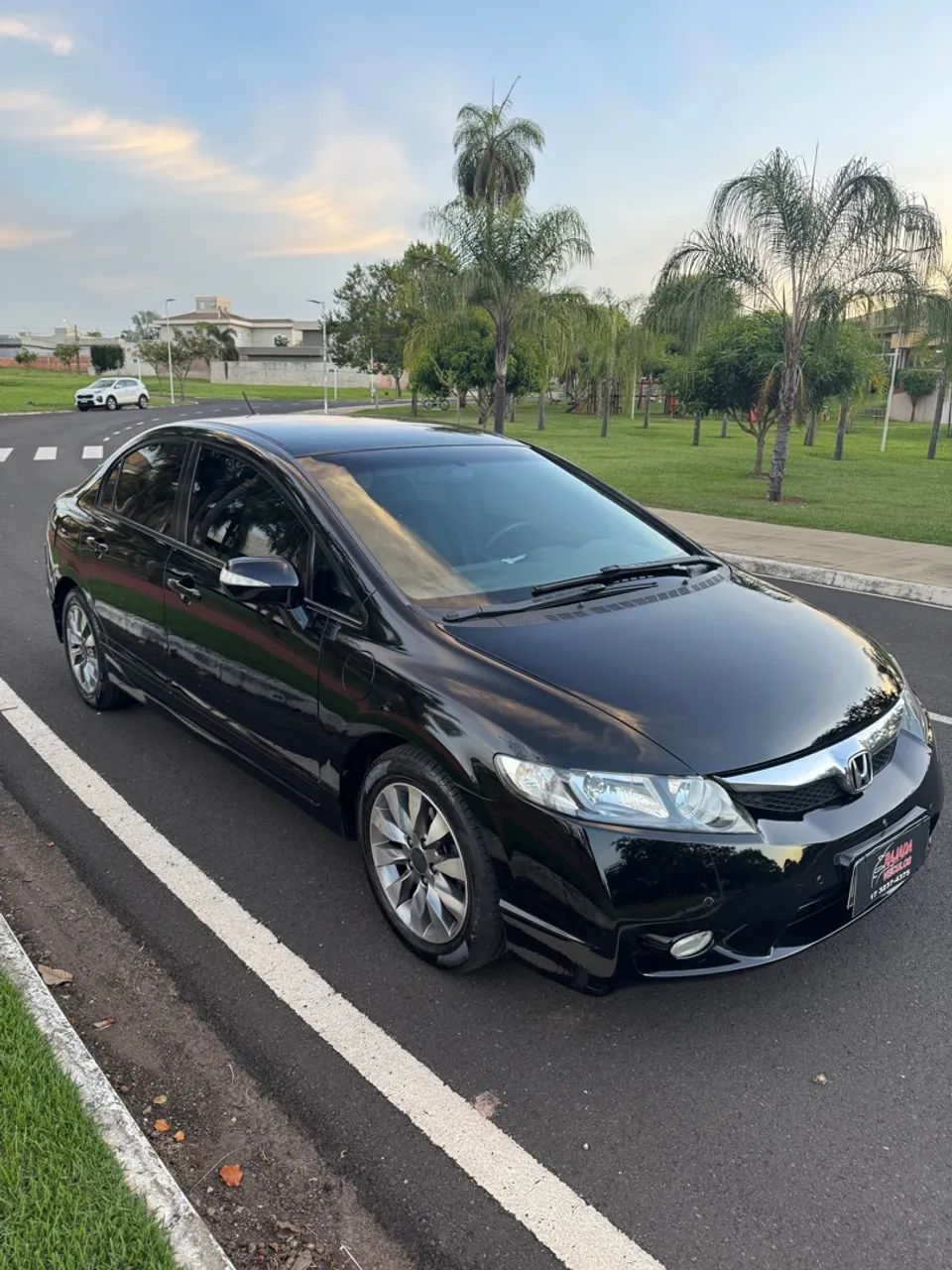 Honda Civic LXL 1.8 2011 automático muito novo - Foto 3