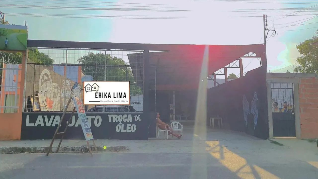 Vendo Lava Jato bem na Principal da Av Passarinho. Prox ao shopping via norte.