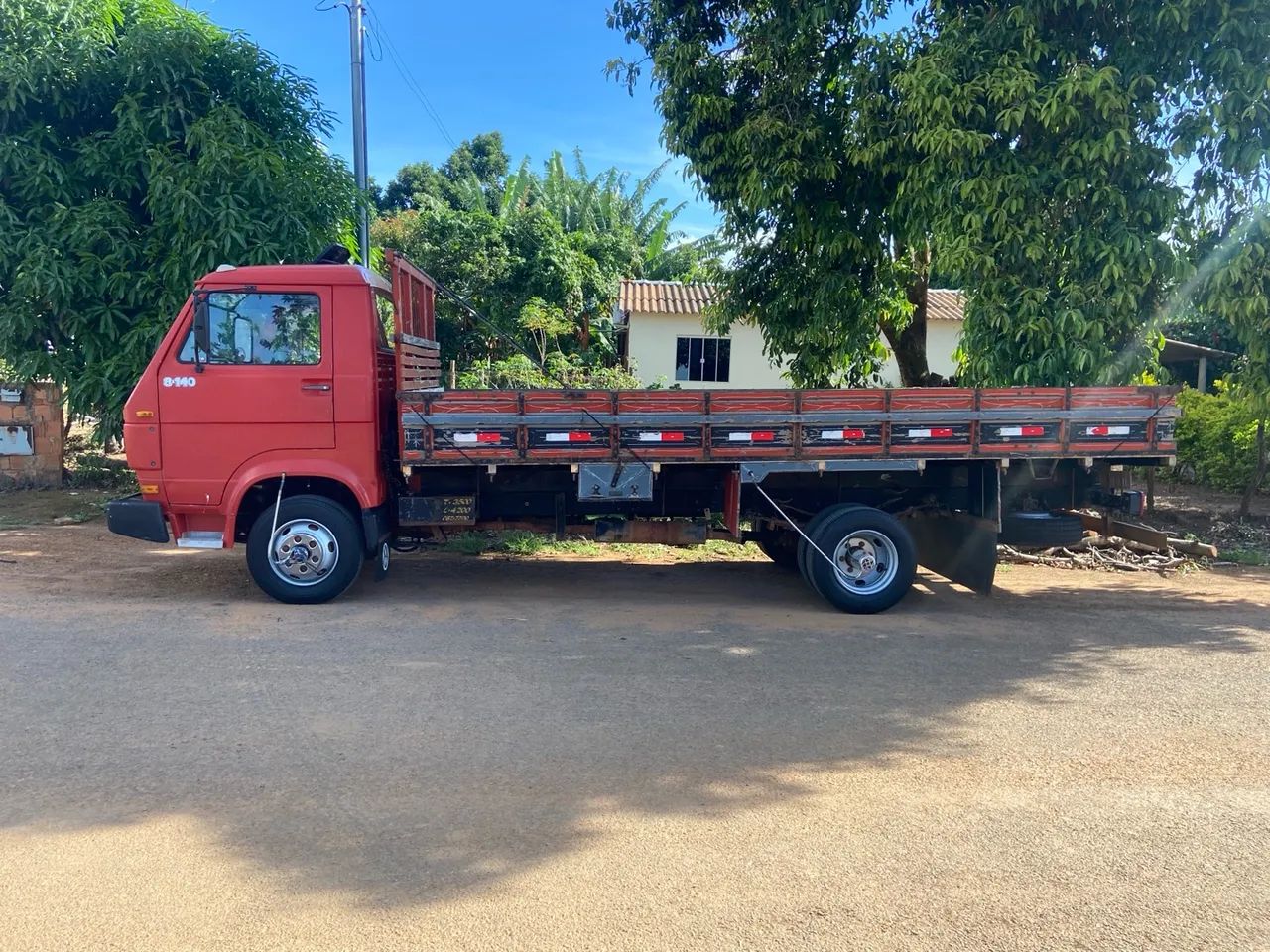 Caminhão Volkswagen 8-140 - Foto 4