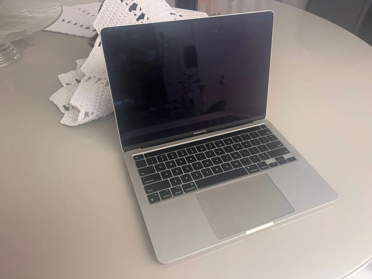 MacBook Pro M1 2020, Tela 13.3", Chip M1, 8GB, SSD-256GB, Touchbar - USADO - Foto 4