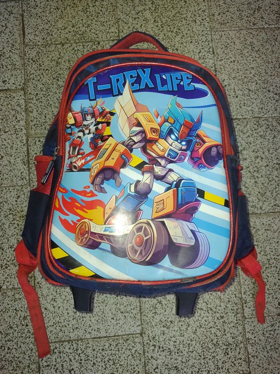 Mochila carrinho TRANFORME