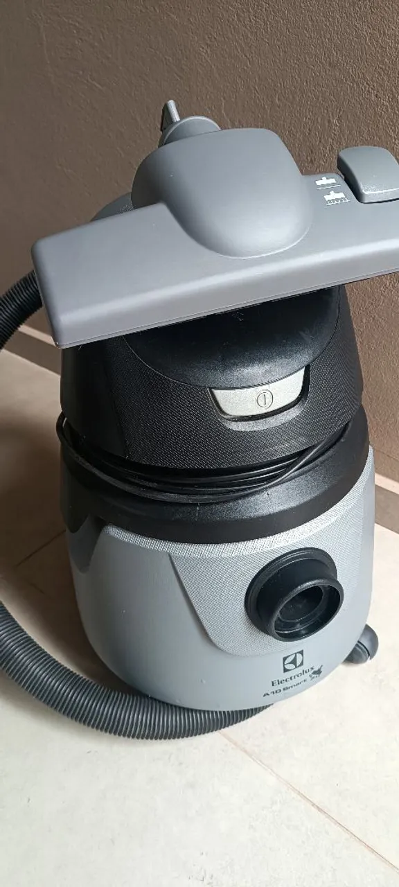 Aspirador de Pó Electrolux A10 Smart - Potente e Eficiente