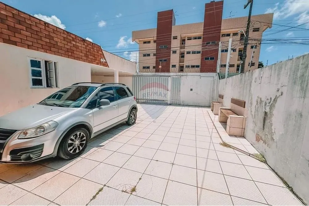 Linda Casa 5/4 Sendo 03 Suítes Próxima Ao Polo Jurídico em Candelária