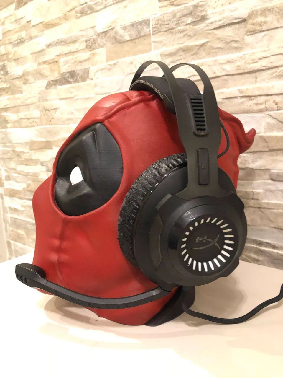 SUPORTE HEADSET DEADPOOL  - Foto 3
