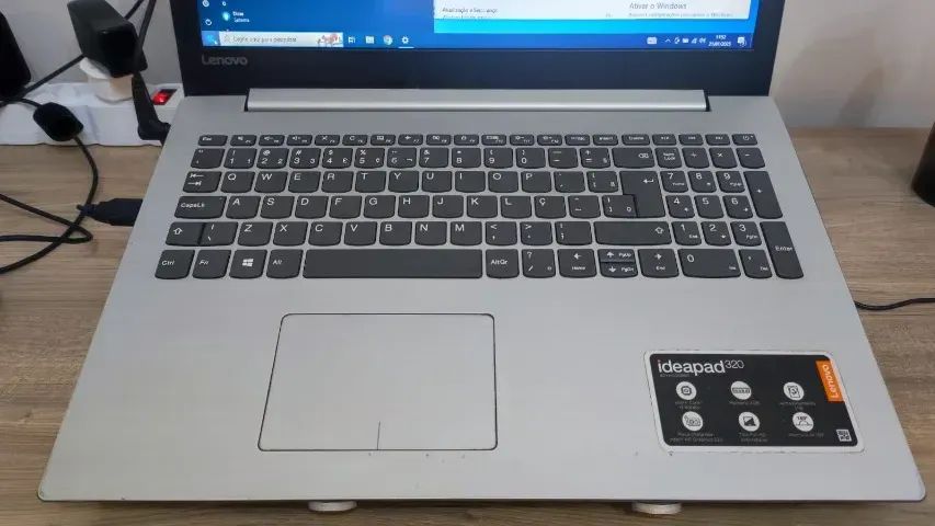 Notebook LENOVO, 15", i3 6ge, 8GB RAM, 240GB SSD, Câmera Integrada, HDMI - Foto 4
