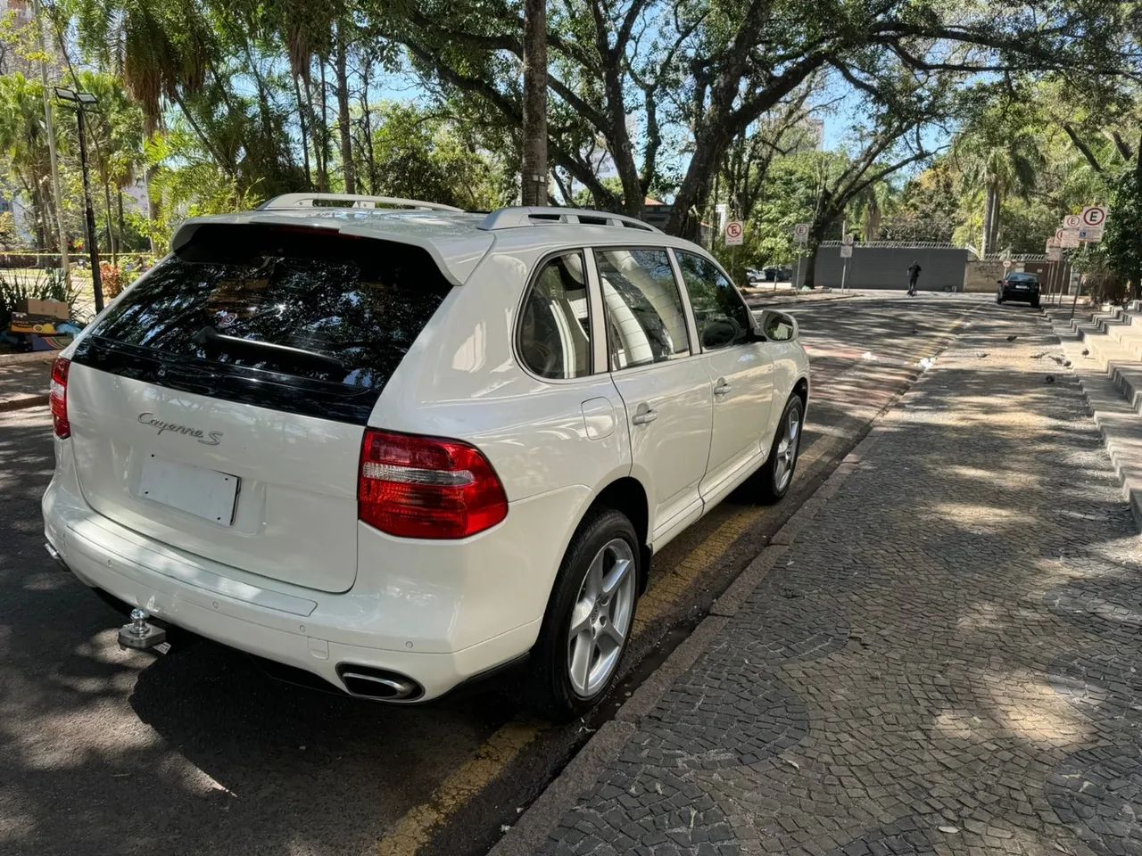 Porsche Cayenne S - Foto 2