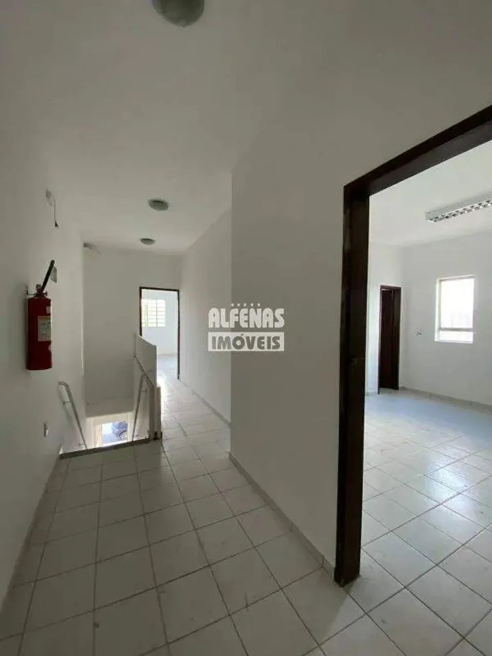 Sala para aluguel no Bairro PARQUE MARACANA - Foto 5