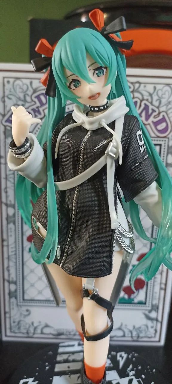 Action Figure Hatsune Miku - Punk fashion 