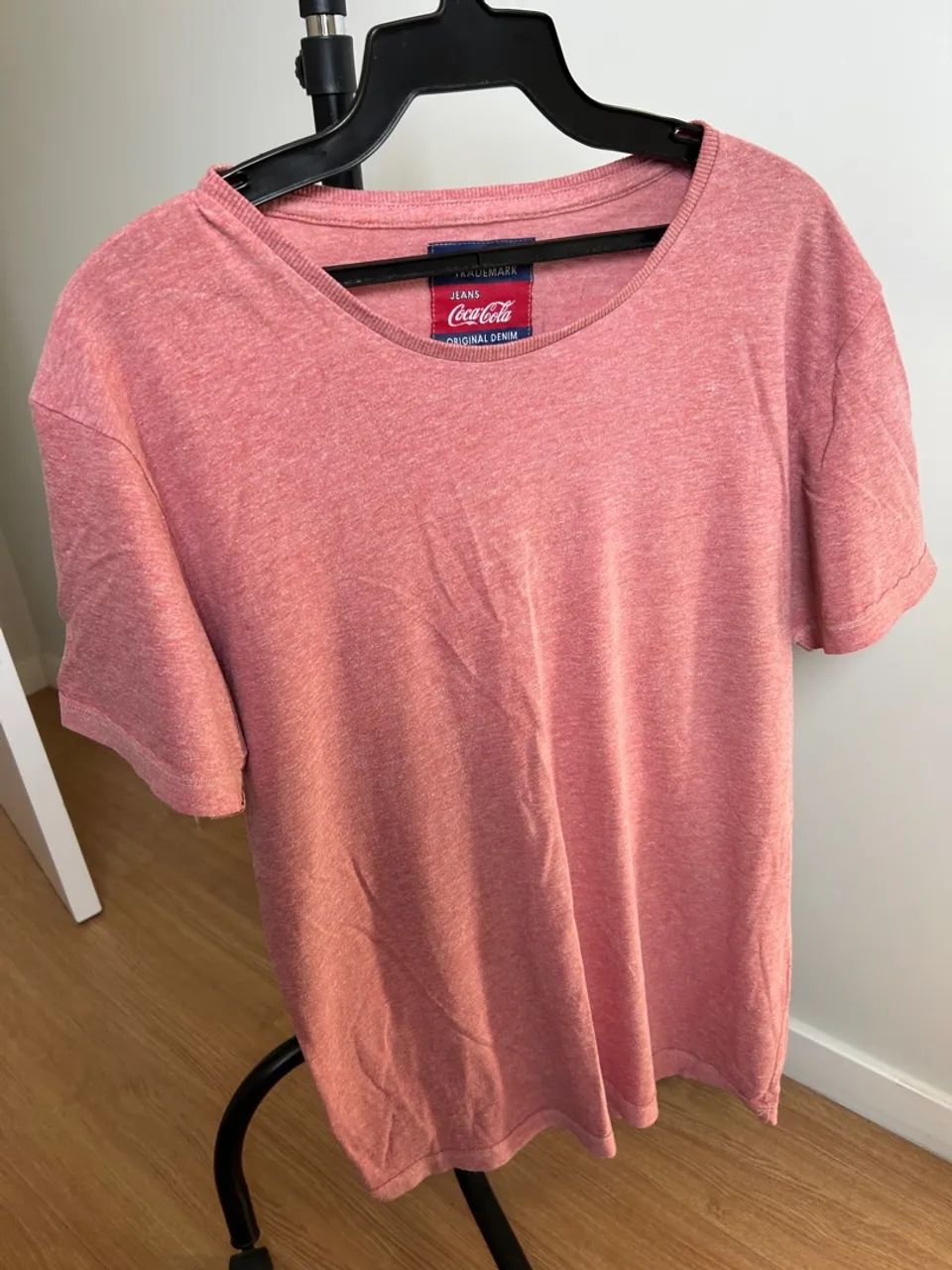 Camiseta Coca-Cola Original Denim Rosa