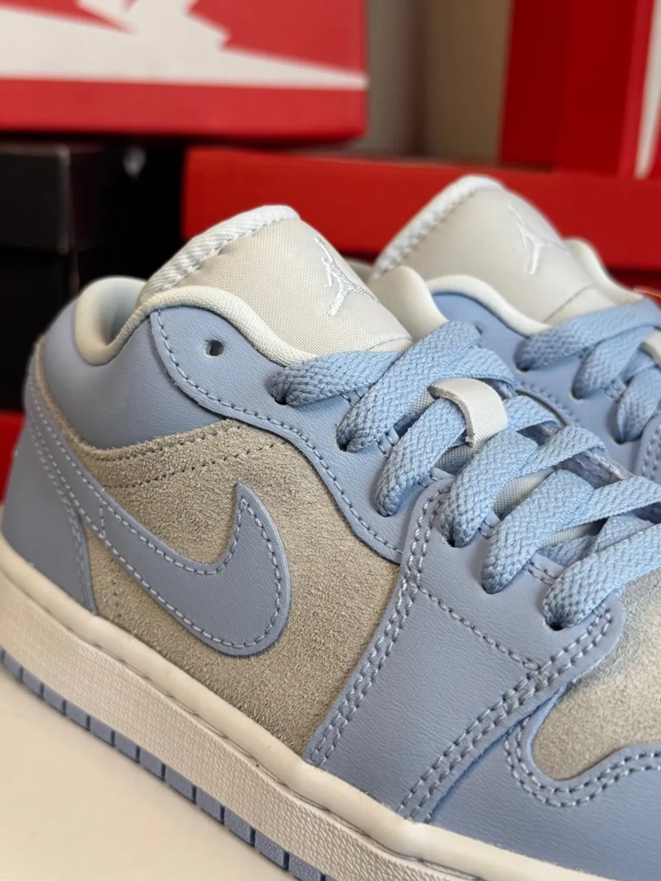 Air Jordan 1 Low WMNS Univ. Blue- 36