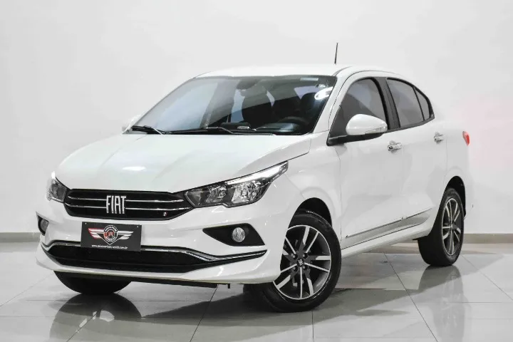 Cronos Precision 1.3 Firefly CVT 2023 com APENAS 17.000 km!