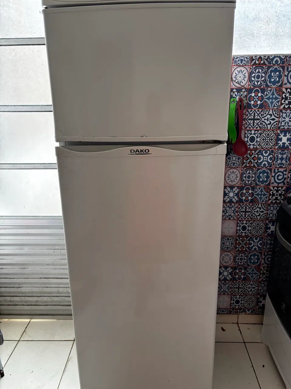 Vende-se Geladeira Dako em perfeito estado!