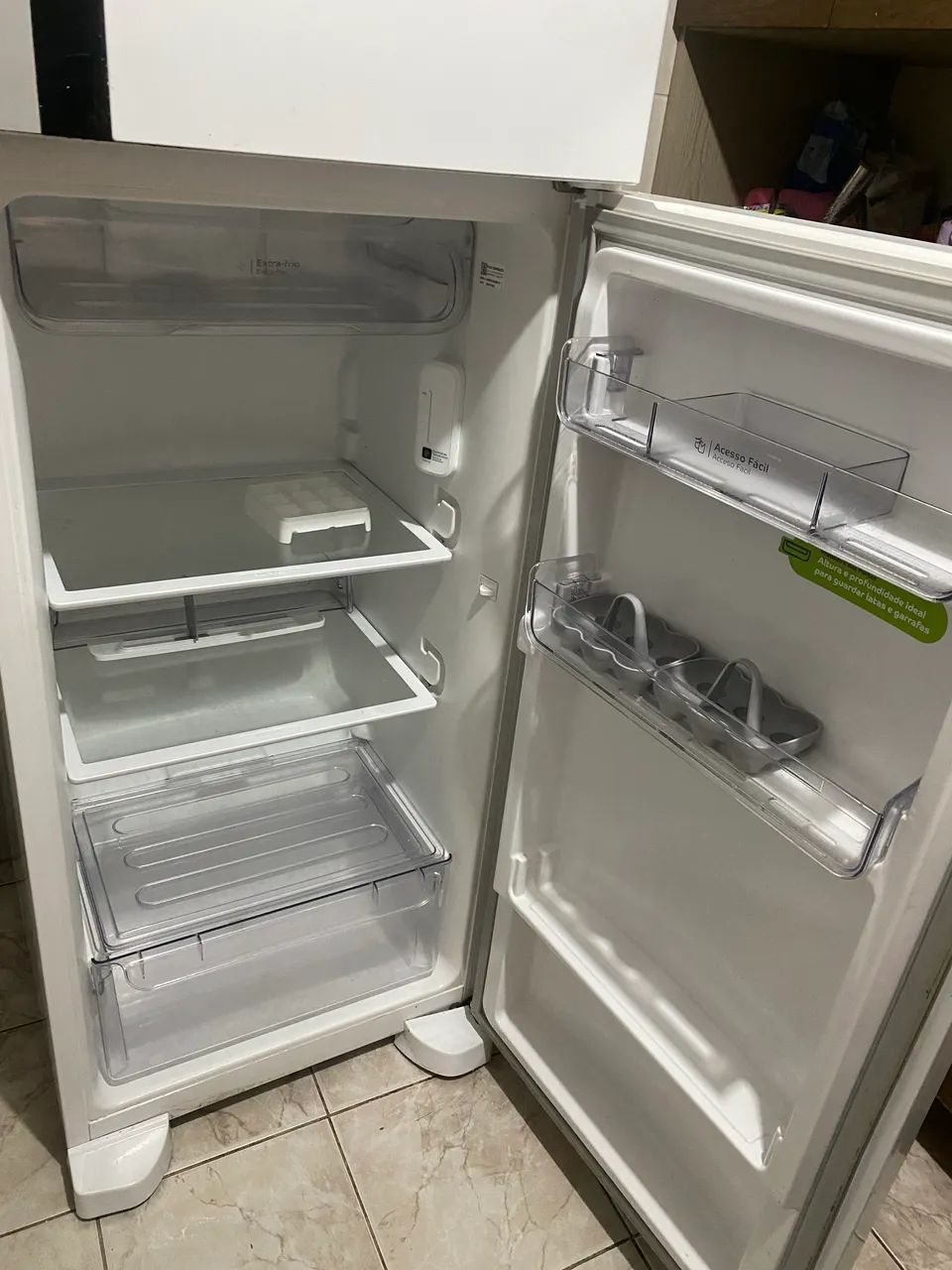 Geladeira 110 v 
