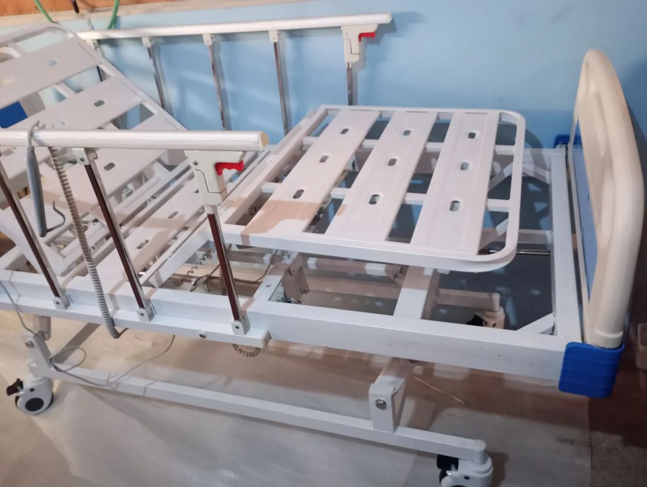 Cama Hospitalar Elétrica, Nova e Garantia. - Foto 3