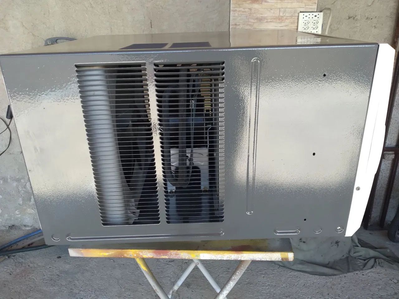 AR CONDICIONADO DE JANELA SPRINGER SILENTIA 21.000 BTUS 220V MECÂNICO  - Foto 6