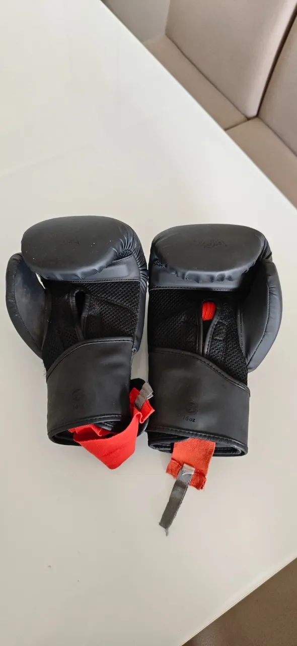 Luvas de Boxe/Muay Thai 16Oz + Bandagem - Foto 4