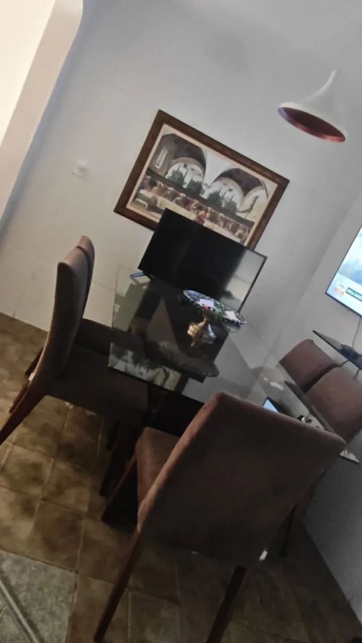Mesa, Sofá e Tv usados, semi novos 