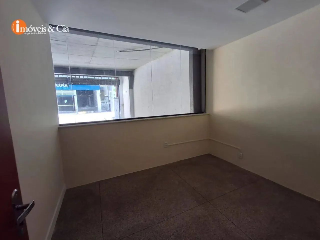 excelente sala comercial na Galeria no Centro de Atibaia - Foto 7