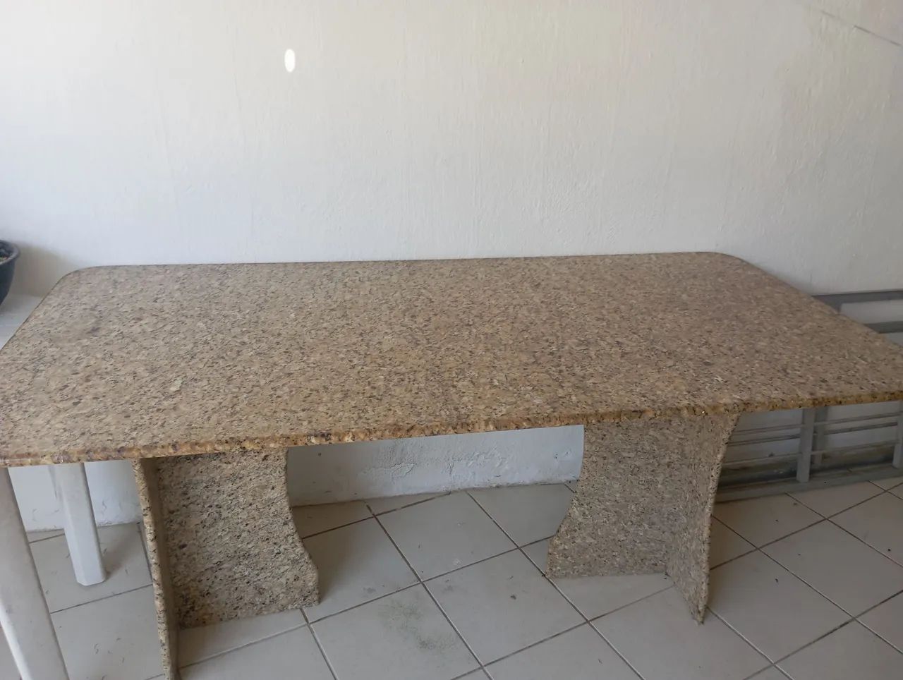 Mesa de mármore 