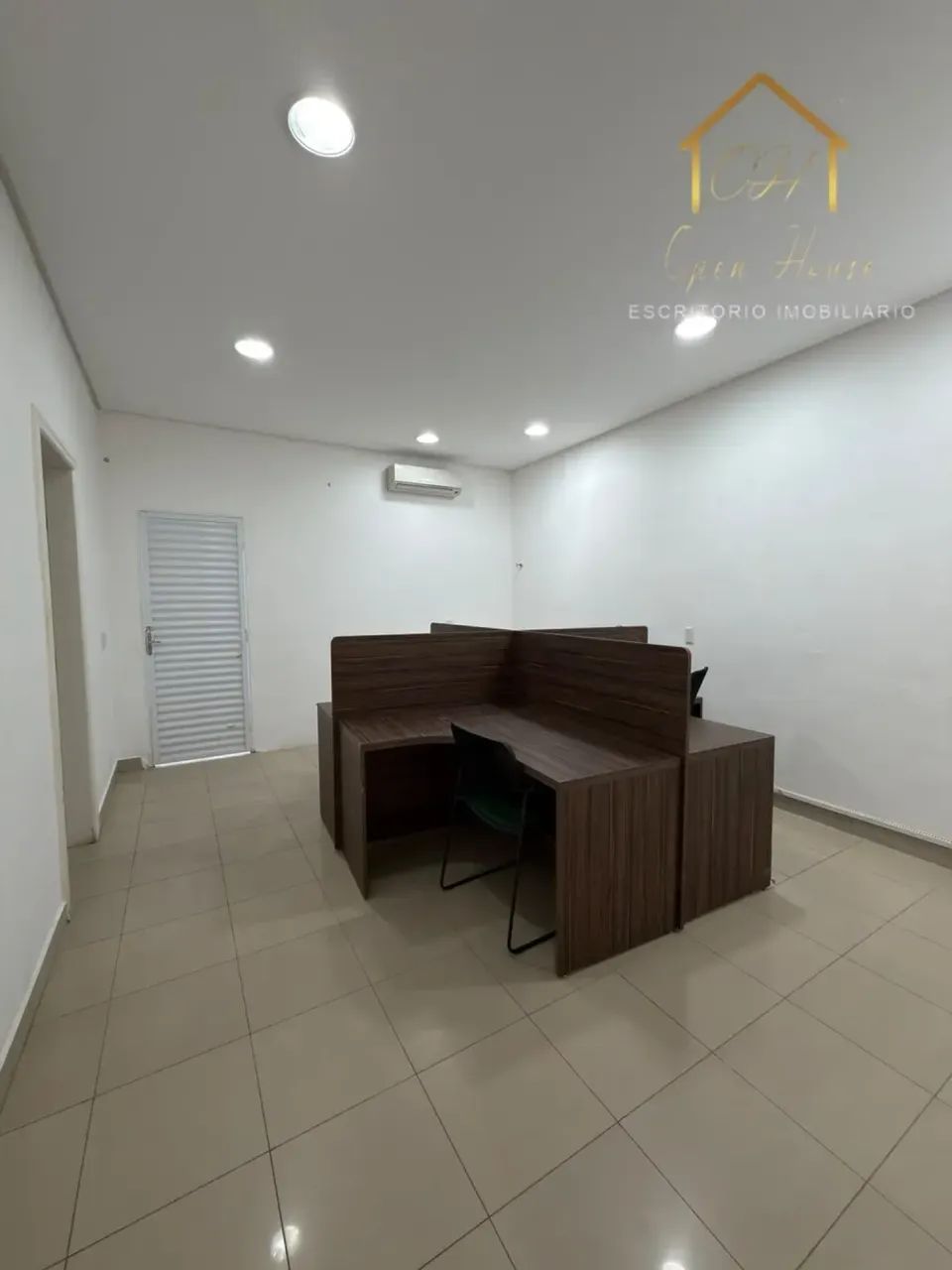Alugo Sobrado Comercial SEMI MOBILIADO - Foto 4