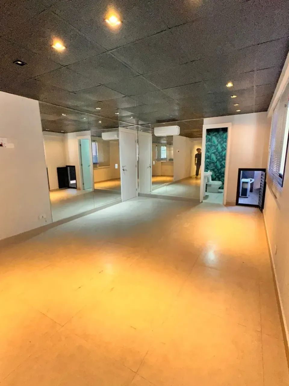 Sala comercial com 61m² no Bigorrilho/Champagnat - Padre Anchieta - Foto 2
