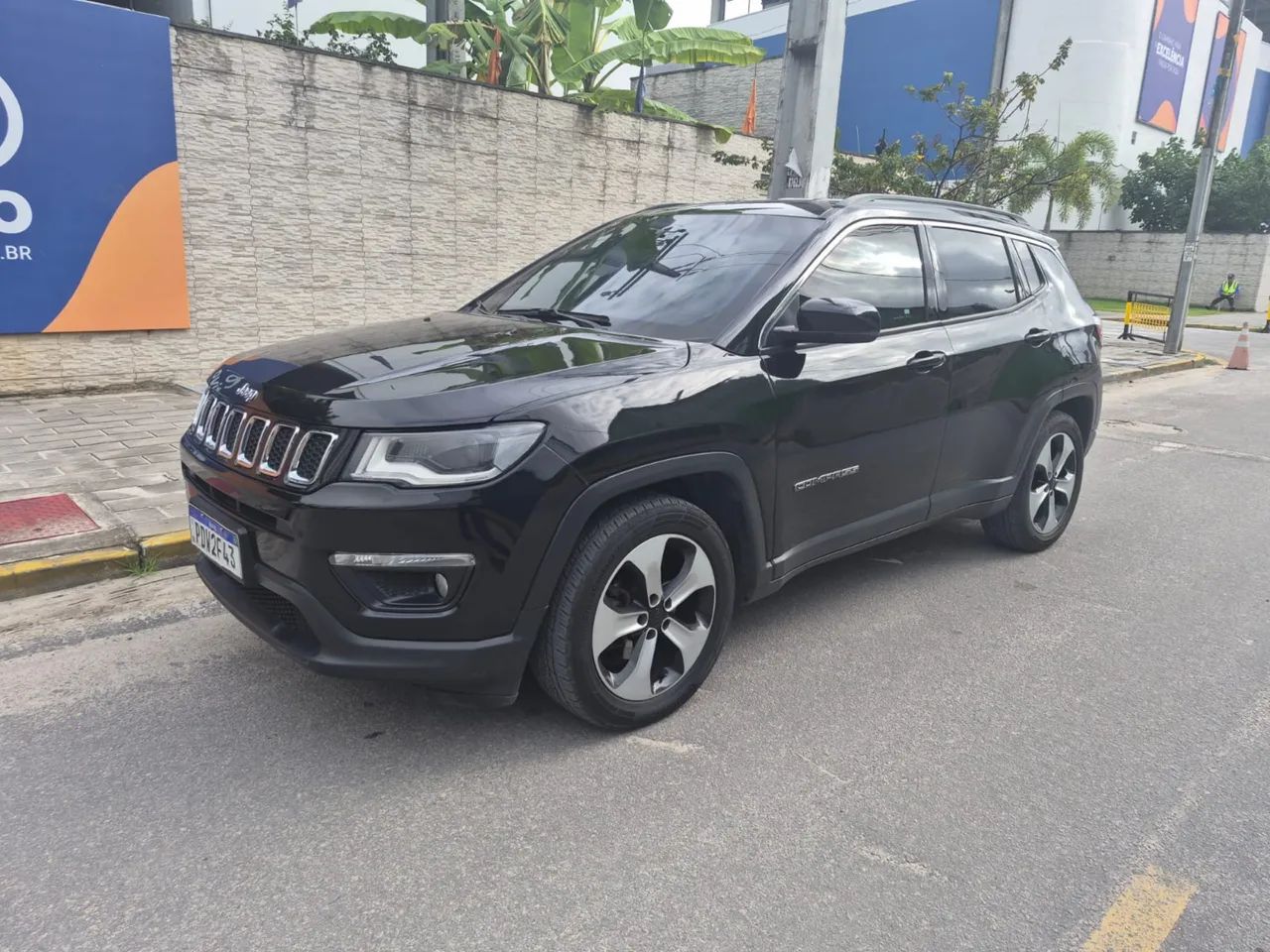 Jeep Compass COMPASS LONGITUDE 2.0 4x2 Flex 16V Aut. 2017