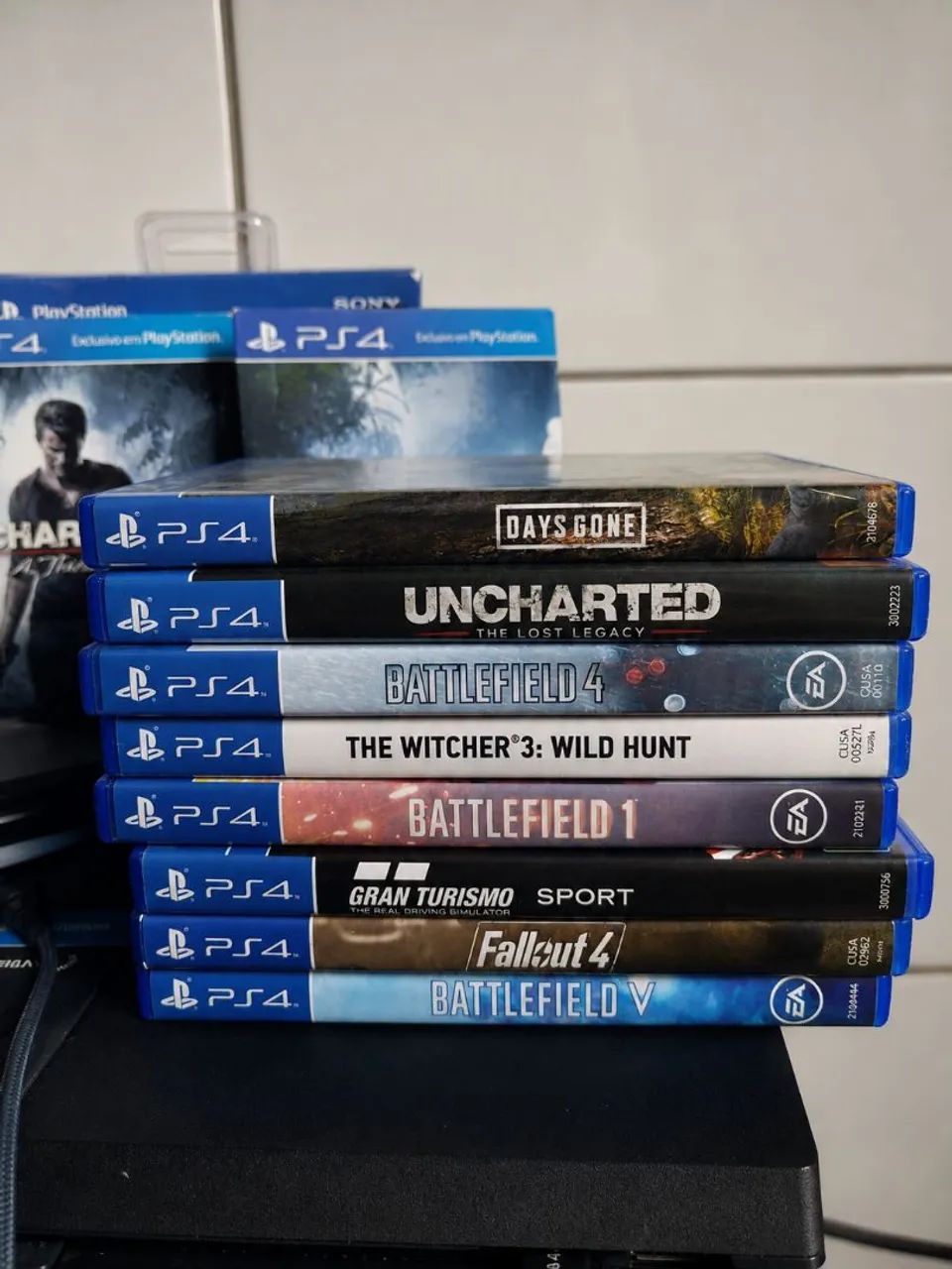 PS4 PRO 1TB - Foto 2