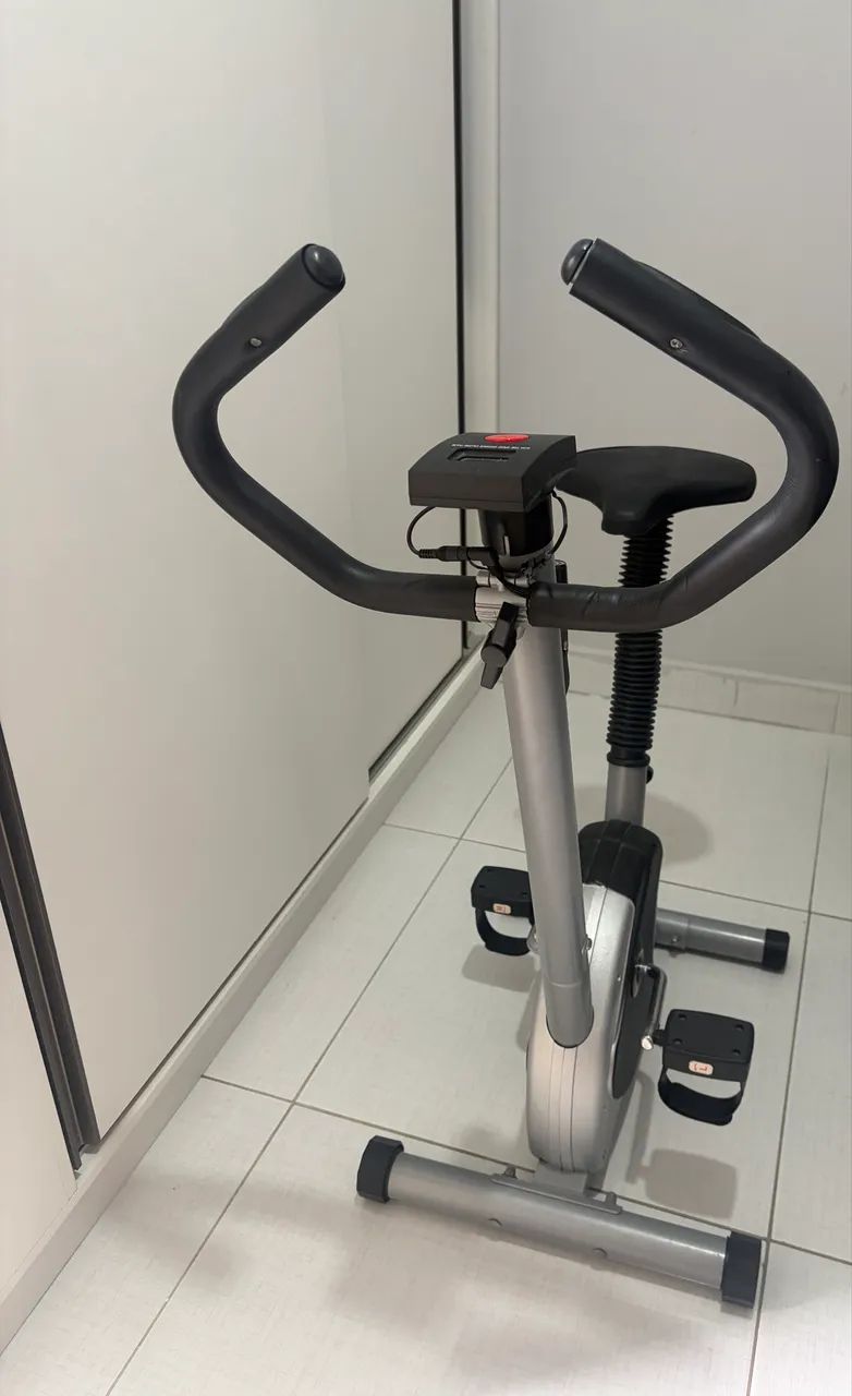 Bicicleta ergométrica  - Foto 2