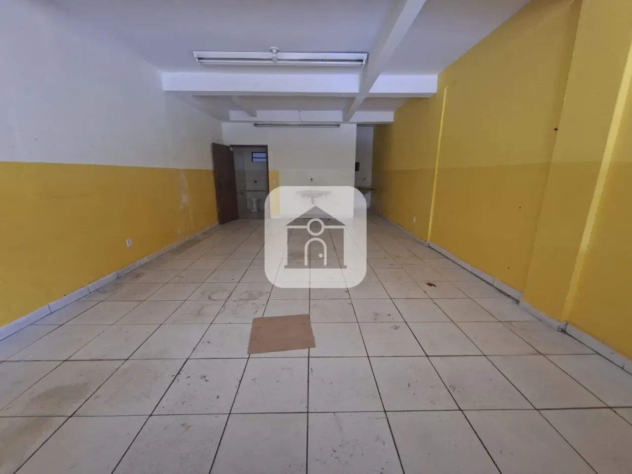 Cômodo comercial para locação no bairro Planalto - Foto 3