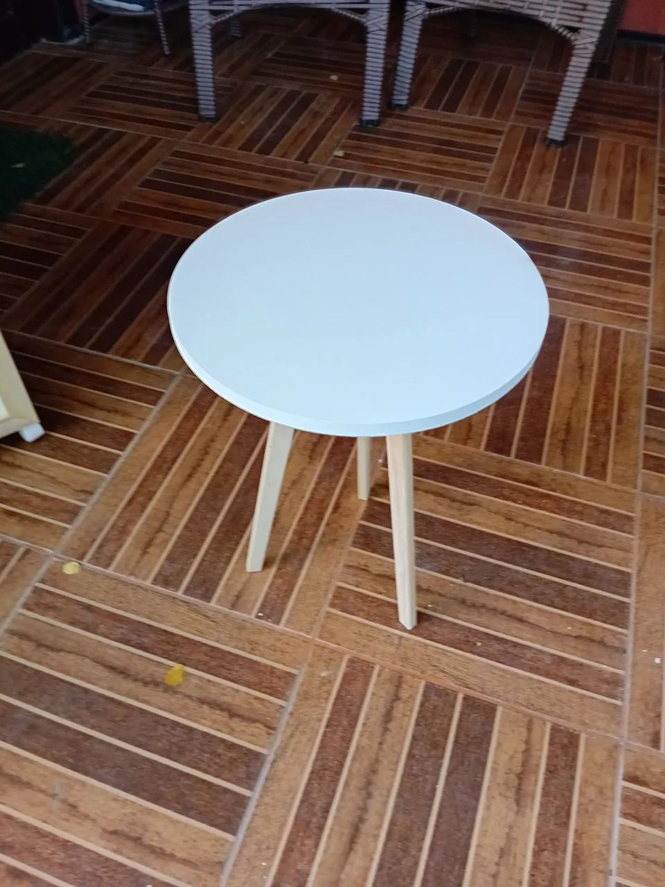 Mesinha Redonda decorativa - Foto 4