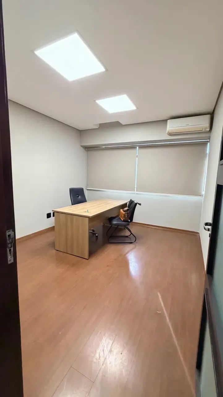 SALA COMERCIAL( 72 m2 / 5 ares) - Foto 2