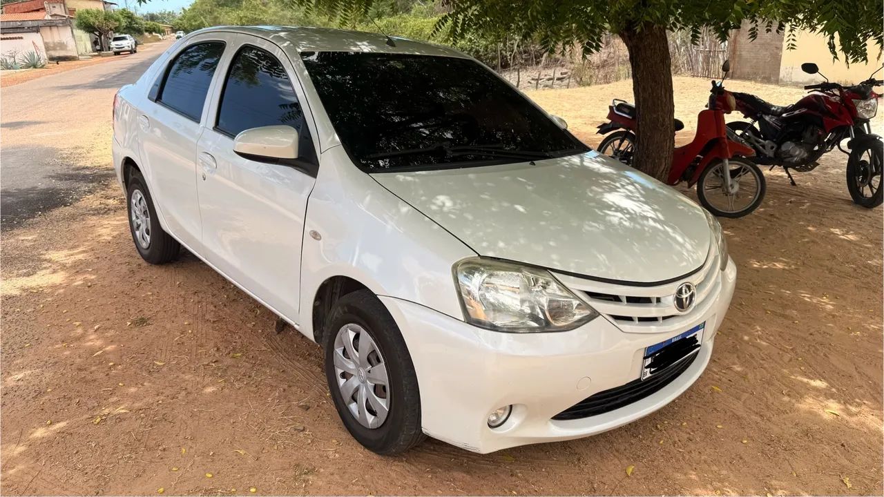 Toyota Etios ETIOS X Sedan 1.5 Flex 16V 4p Mec. 2016