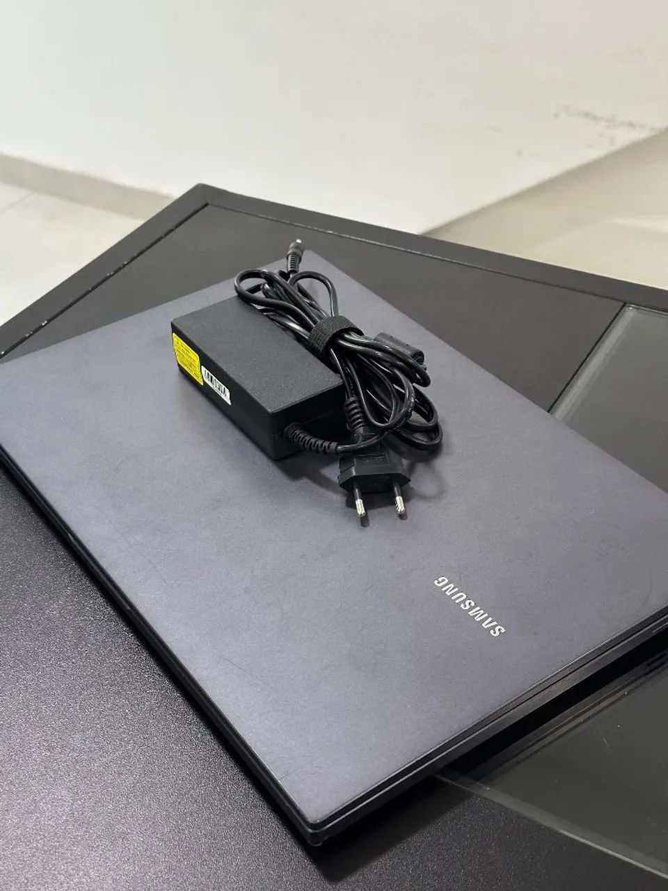 Notebook Samsung BOOK  - Foto 2