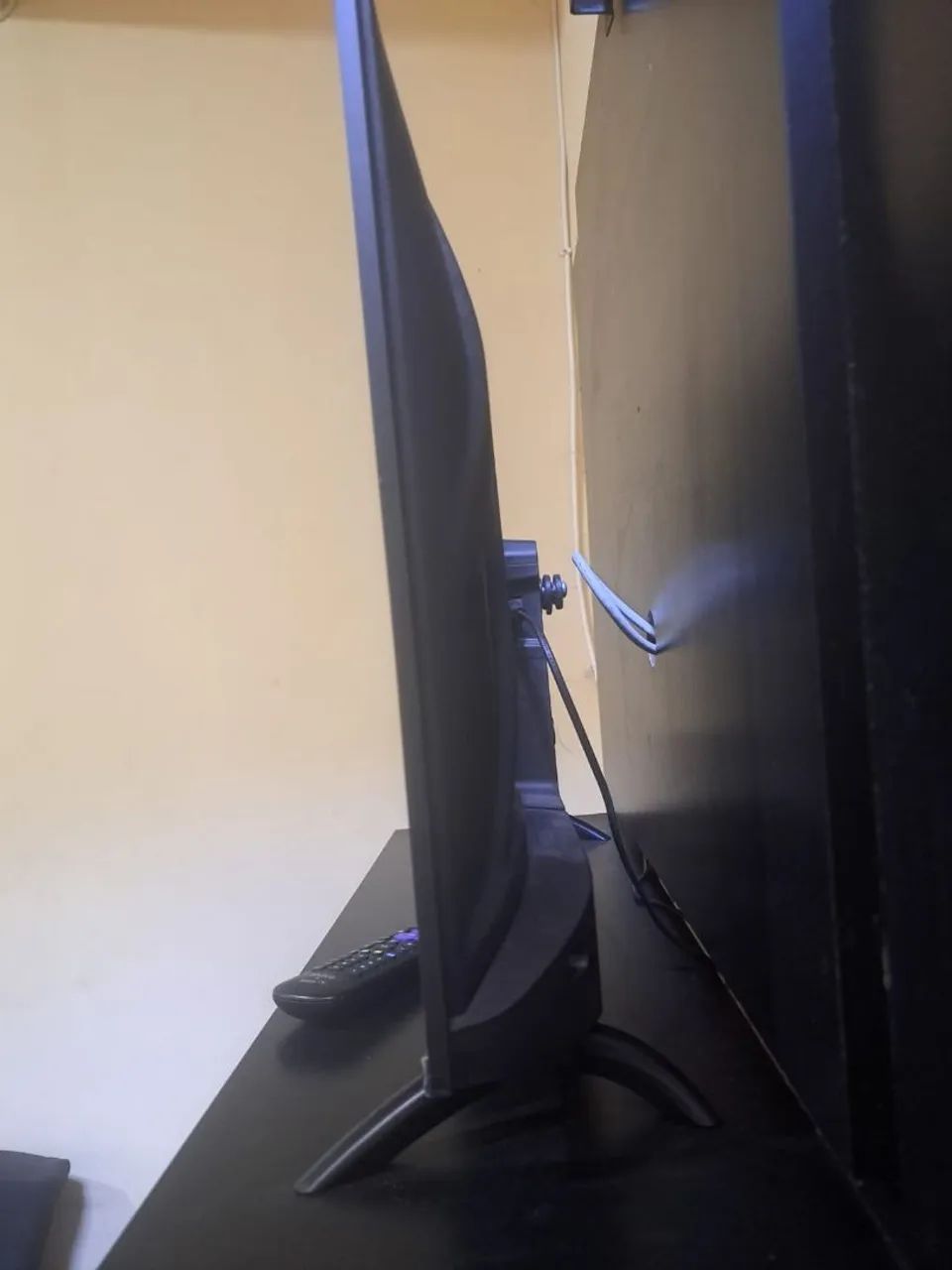 Vendo TV 32 polegadas Philco roku  - Foto 2