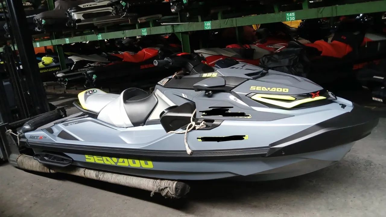 Jet Ski SeaDoo RXT X  325hp