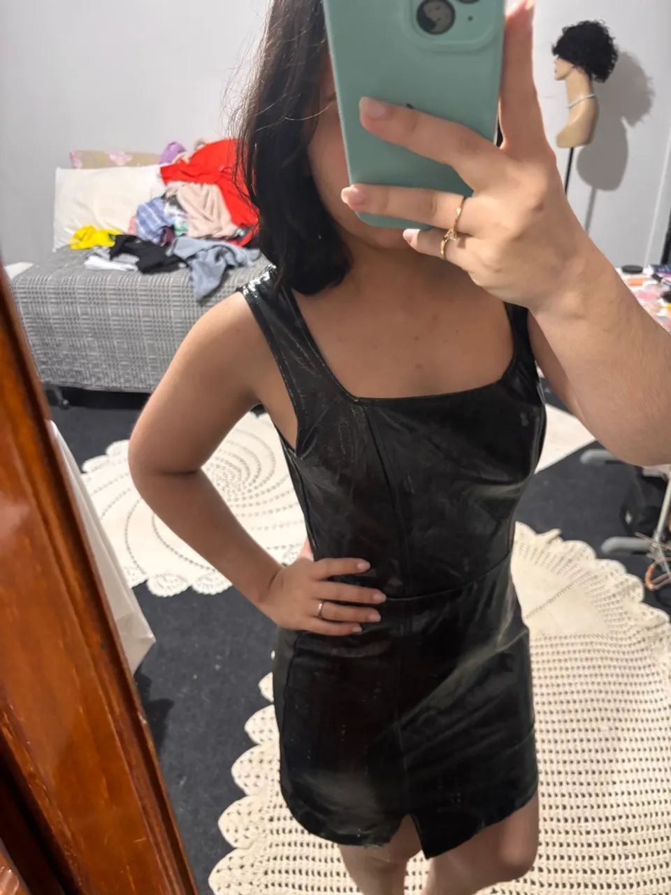 Vestido de couro