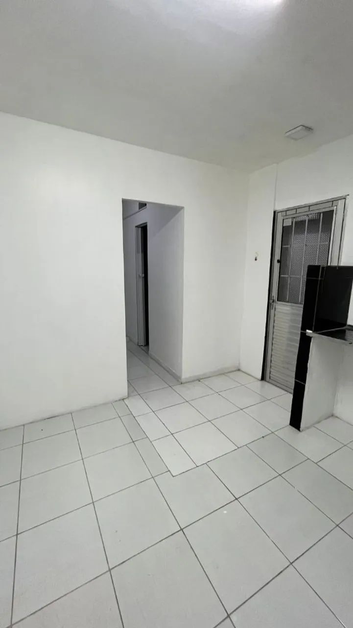 Aluga-se apartamento tipo Kitnet.  - Foto 2