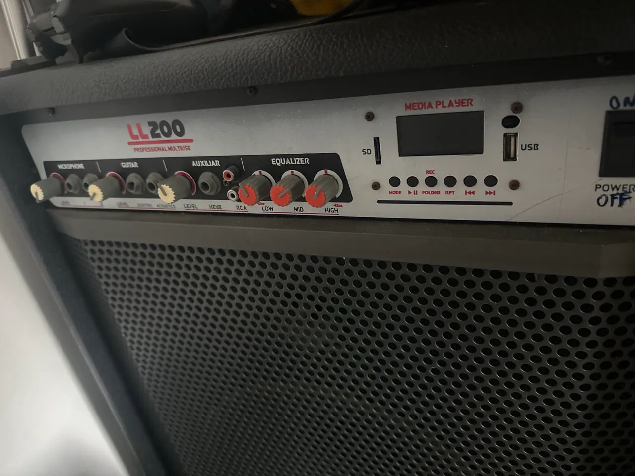 Vendo caixa de som amplificada  - Foto 2