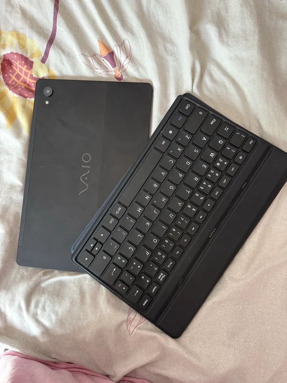 Vende-se tablete novo, com teclado de conexão inteligente. - Foto 5