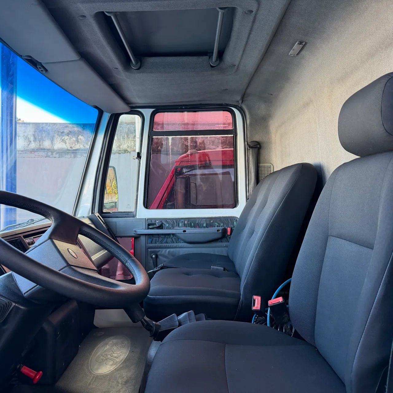 Ford Cargo 816 2013 Baú 6,20m Extra  - Foto 3
