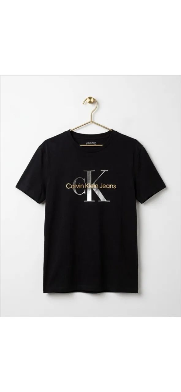 Camiseta nova Calvin Klein